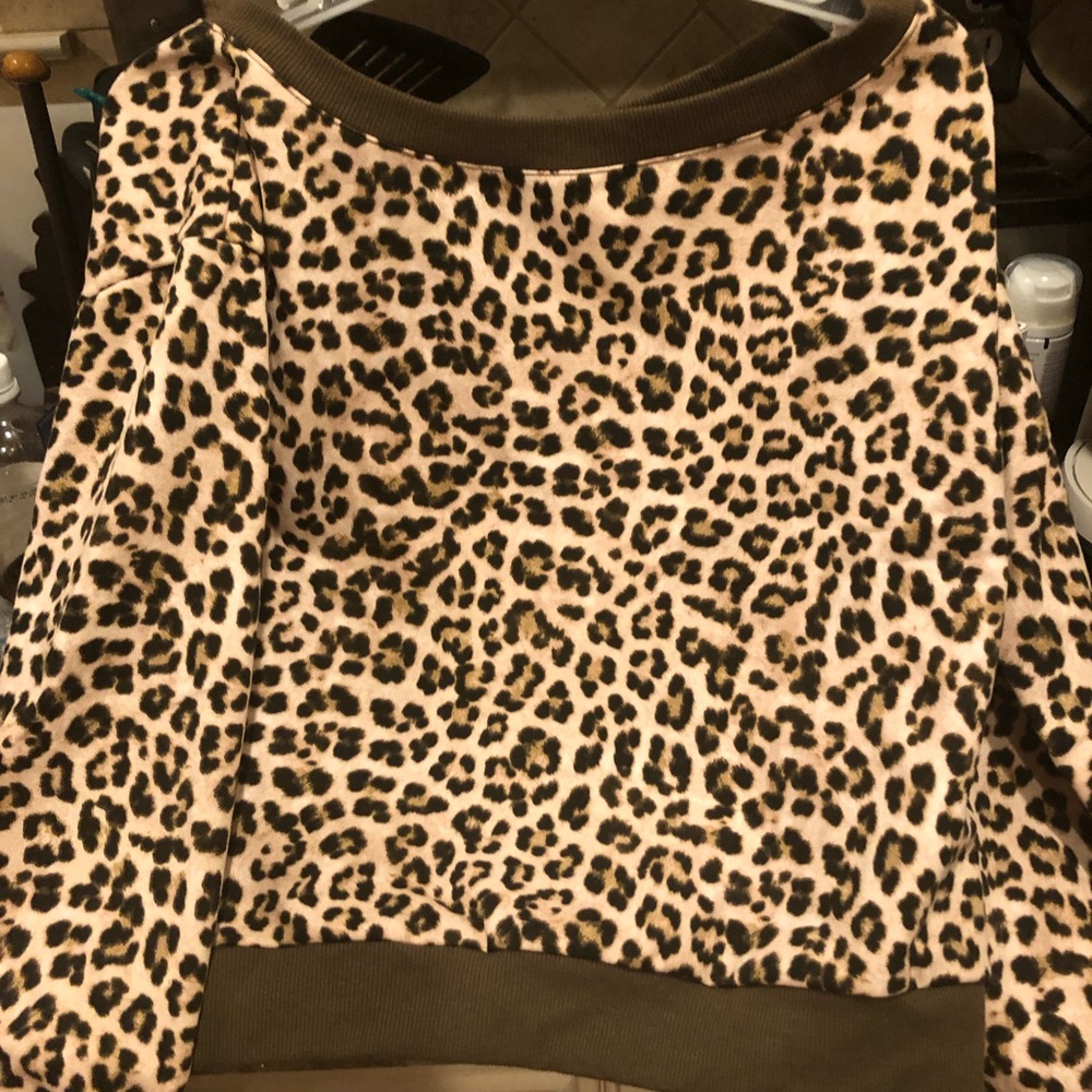 Inc Leopard Boat Neck Off the Shoulder Sweatshirt P/S P/M